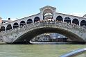 bDSC_0002_rialto brug_Ponte de Rialto_die voor Venetie evenveel betekent als de Ponte Vecchio voor Florence